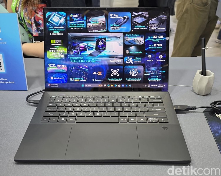1747998866381-acer-predator-triton-14-ai-1747951065567