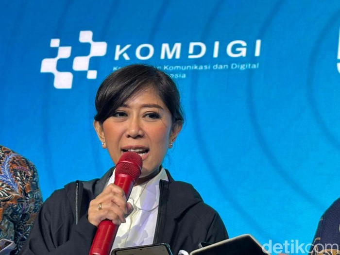 1761306516927-menkomdigi-meutya-hafid-1759407585223_43