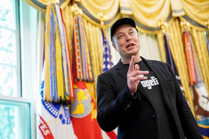 1761457192098-mata-lebam-elon-musk-saat-pamit-dari-pemerintahan-trump-1748856850236