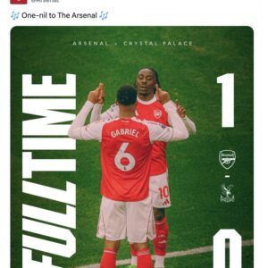 1761544192054-meme-arsenal-1761532105946