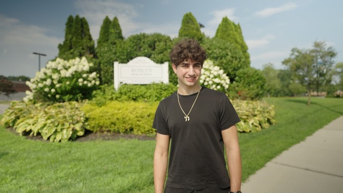 1761587004934-zach-yadegari-1761551966507