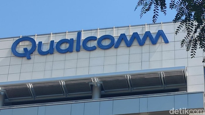 1761652135293-ilustrasi-logo-qualcomm_169
