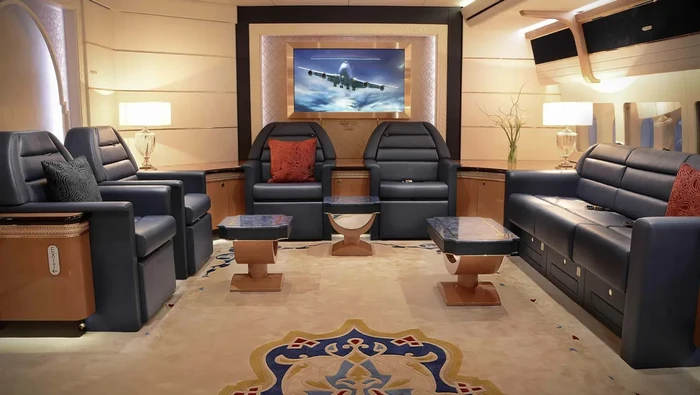 1761717384752-pesawat-sultan-1761699657144_169