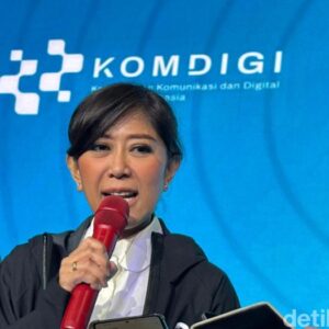 1761824975263-menkomdigi-meutya-hafid-1759407585223_43