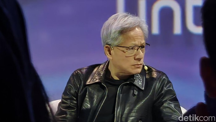1761846454709-ceo-nvidia-jensen-huang-5_169