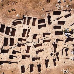 1761911447476-arkeologi-alkitab-1761802079028