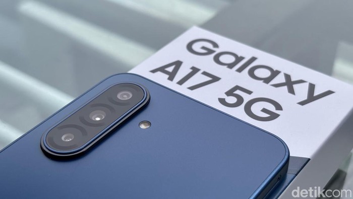 1762170463484-samsung-1757589953871_169