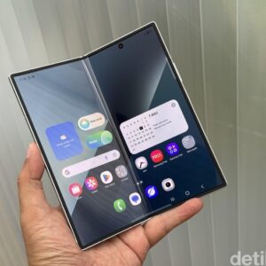 1762235173303-samsung-galaxy-z-fold7-mint-1754808814418