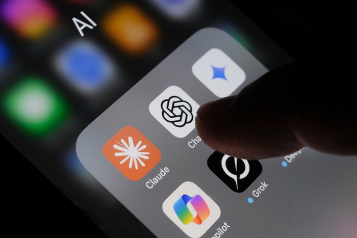 1762257710596-ilustrasi-aplikasi-ai-grok-1747629728141