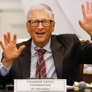 1762278447154-bill-gates-1746591689154