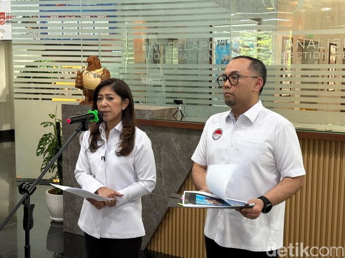 1762429906214-menkomdigi-meutya-hafid-1762417435565