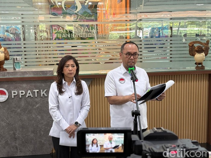 1762430004618-ppatk-dan-menkomdigi-1762412539301