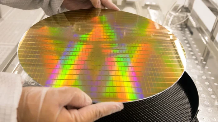 1762430053385-wafer-chip-tsmc_169