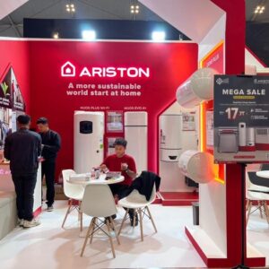 1762451347782-ariston-pamer-heat-pump-berbasis-energi-terbarukan-di-ibt-expo-2025-1762429139698