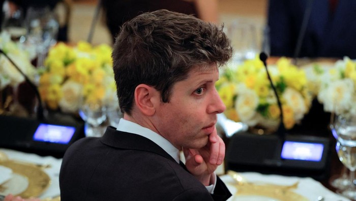 1762710100665-momen-langka-bos-bos-teknologi-dunia-kompak-puji-trump-di-gedung-putih-1757047395546_169