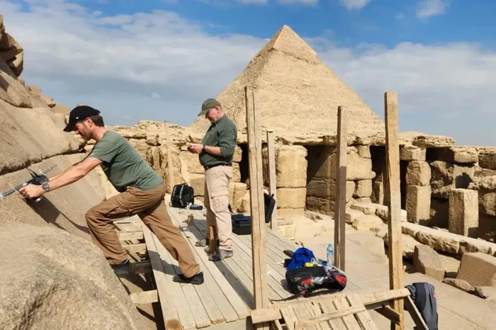 1762753939472-piramida-giza-1762578450511