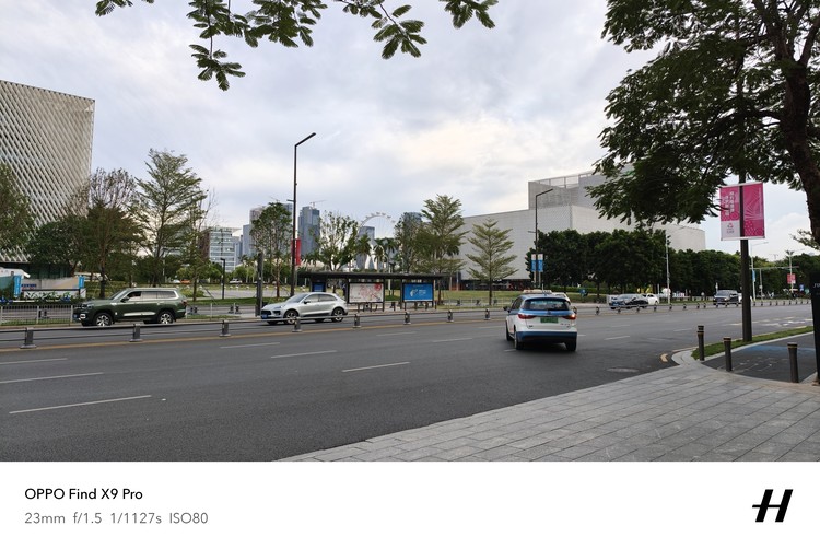 1763099095046-hasil-foto-oppo-x9-pro-1762877470228