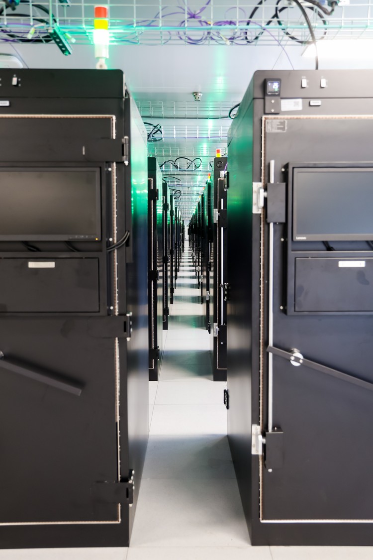 1763293357711-uji-software-oppo-1763194425932