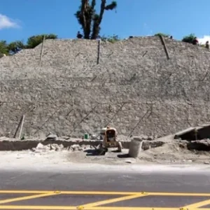 1763358910316-reruntuhan-piramida-kuno-ditemukan-saat-pembangunan-jalan-di-meksiko