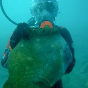 1763939135191-kota-tenggelam-1763727355670