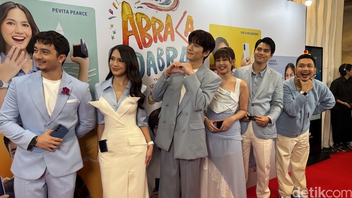 1764349730265-abacadabra-the-galaxy-of-ultimate-healing-1764331439575