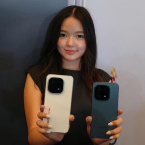 1764695243412-iqoo-15-1764674778560_169