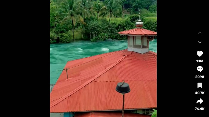 1764738424861-danau-singkarak-1764734313478_169