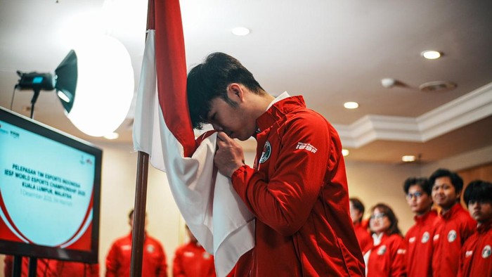 1764738427050-jadwal-iesf-mobile-legends-hari-ini-timnas-indonesia-main-1764731664897_169