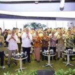 1764760131094-program-pemagangan-di-telkom-diharapkan-cetak-sdm-berkualitas-1764752726754